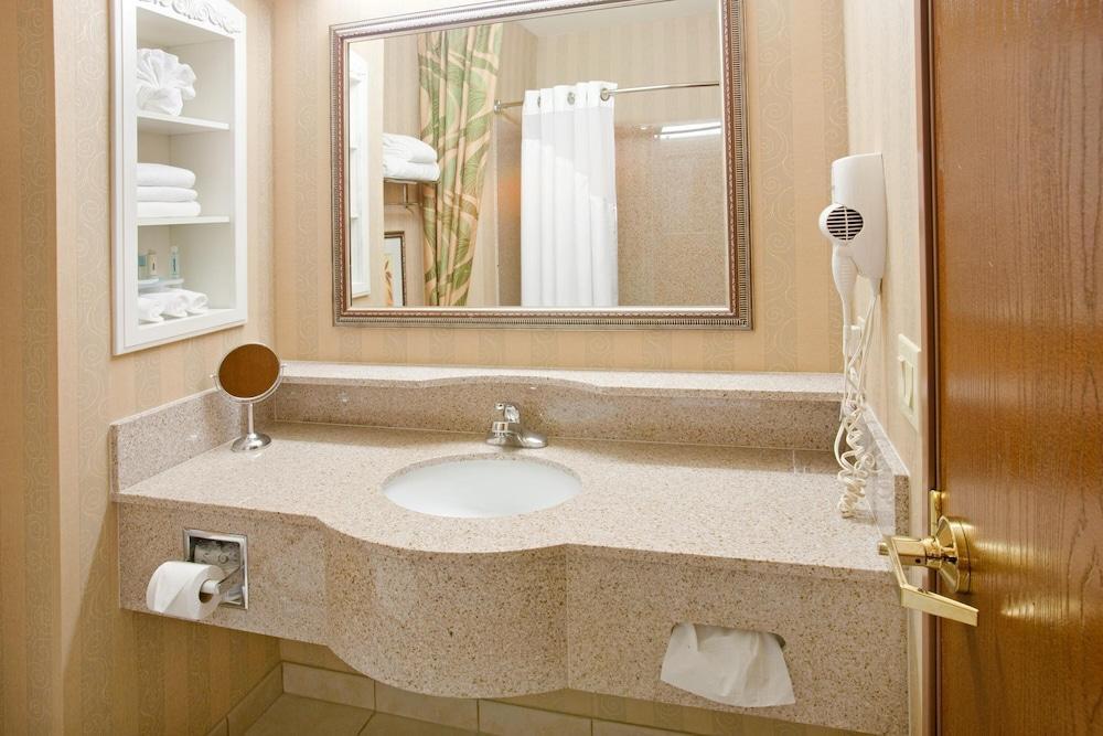 Holiday Inn Express & Suites Fort Worth - Fossil Creek By Ihg Ngoại thất bức ảnh