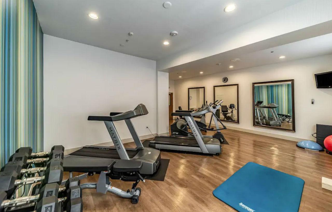 Holiday Inn Express & Suites Fort Worth - Fossil Creek By Ihg Ngoại thất bức ảnh