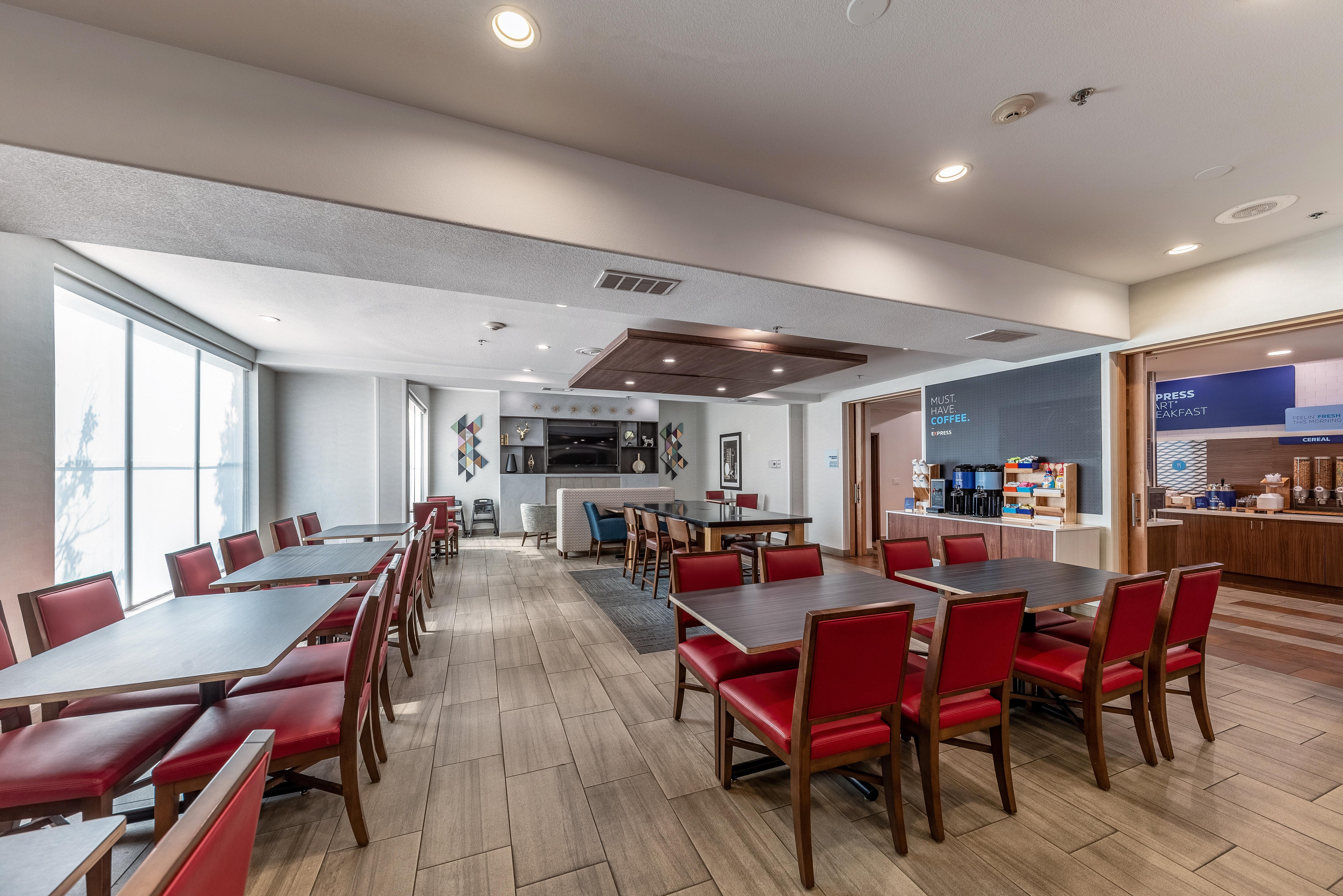 Holiday Inn Express & Suites Fort Worth - Fossil Creek By Ihg Ngoại thất bức ảnh