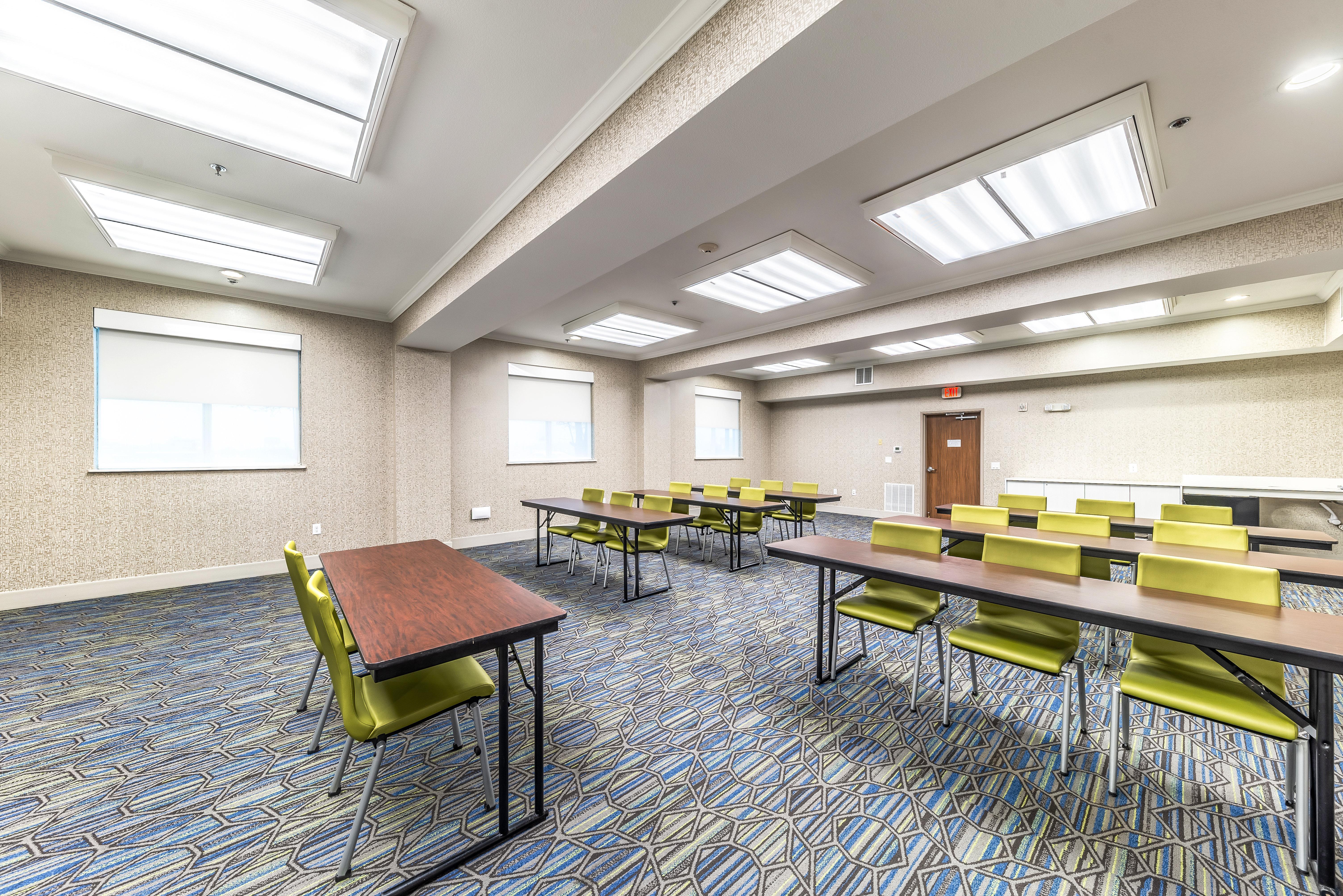 Holiday Inn Express & Suites Fort Worth - Fossil Creek By Ihg Ngoại thất bức ảnh
