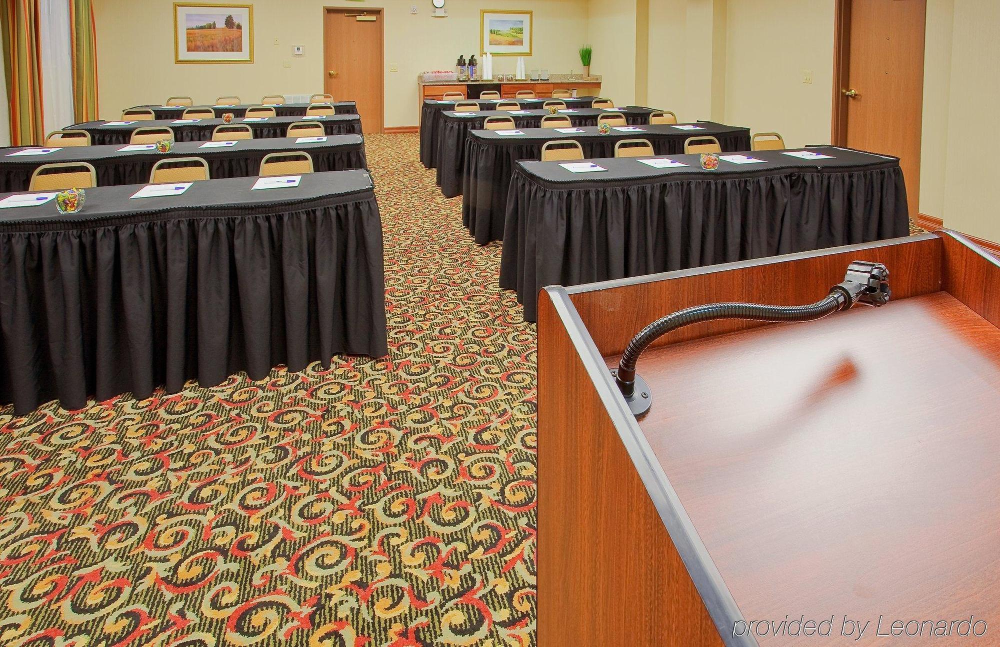 Holiday Inn Express & Suites Fort Worth - Fossil Creek By Ihg Tiện nghi bức ảnh